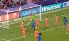 Thumbnail for article: Onvoorstelbaar: Van Domselaar keept weer wereldpartij en houdt Oranje op de been 