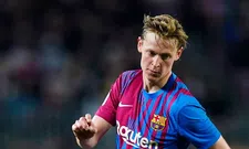 Thumbnail for article: Vernietigende kritiek op Barcelona: 'Frenkie de Jong wordt gechanteerd'