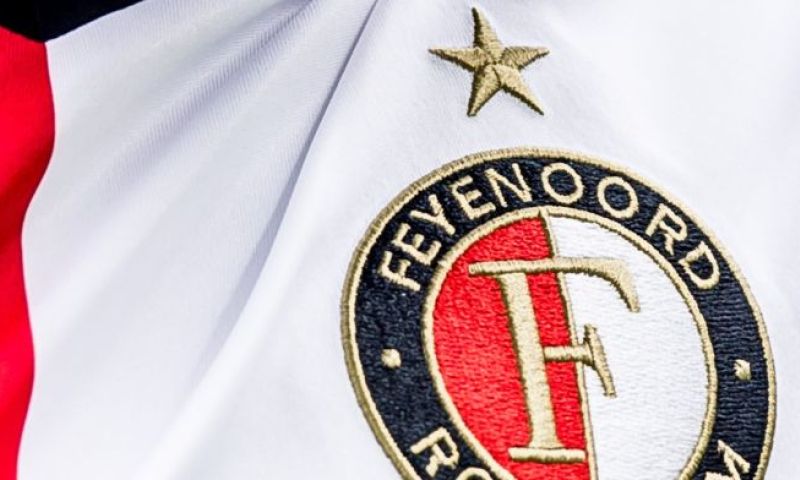 Sportmarketeer Woerts: 'T-Mobile wordt niet de nieuwe shirtsponsor van Feyenoord'