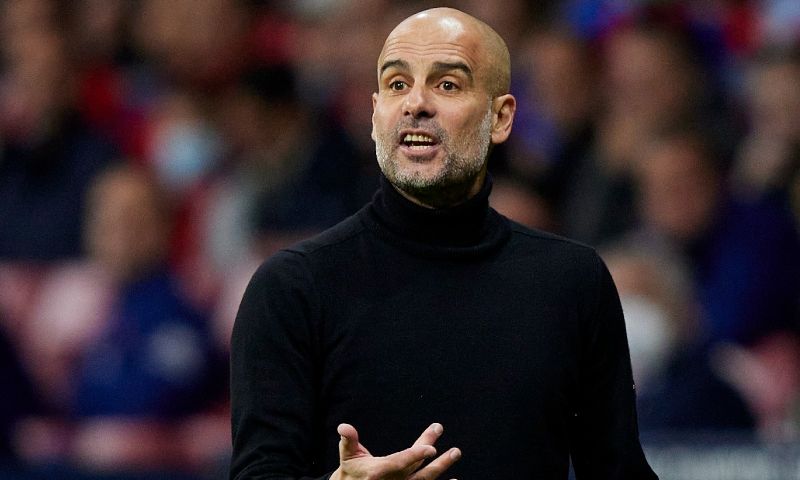 Pep Guardiola is niet blij met 'hoge heren van het voetbal'