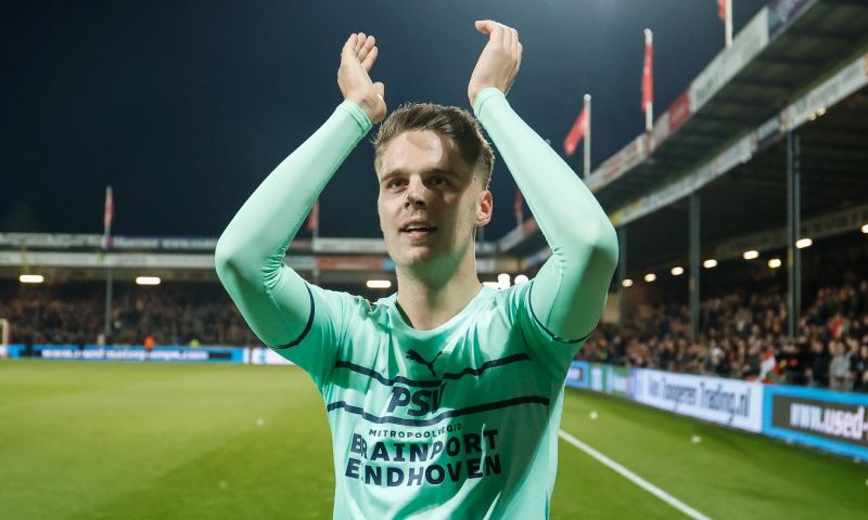 Veerman spreekt over contract bij PSV