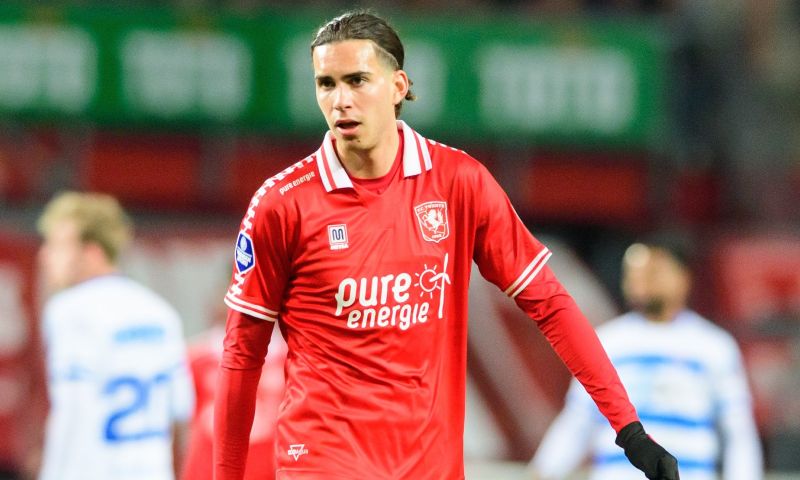 Zerrouki verwacht na de winterstop 'gewoon' nog bij FC Twente te voetballen