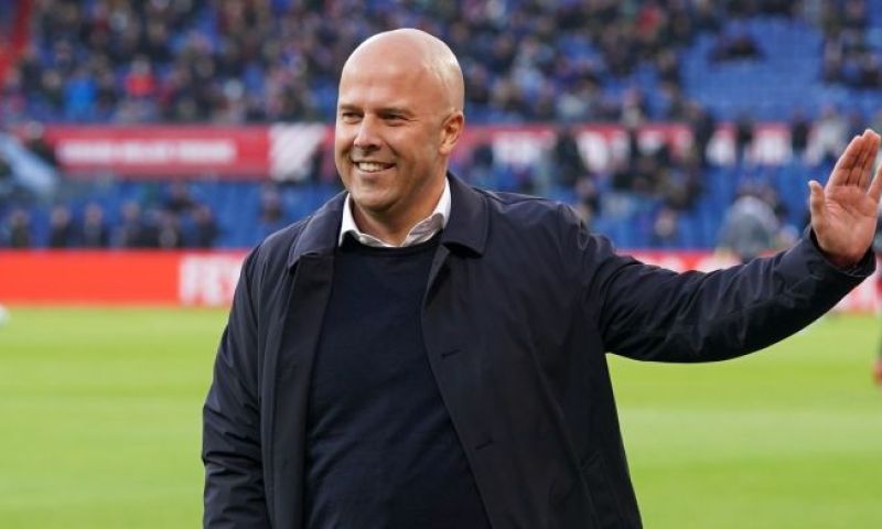 Arne Slot en Dennis te Kloese willen winterse transfers bij Feyenoord