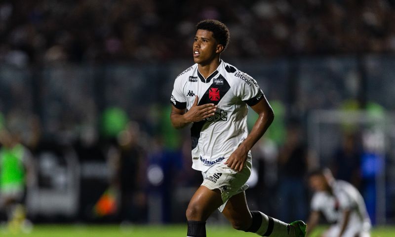 Juninho looft aanwinst Chelsea
