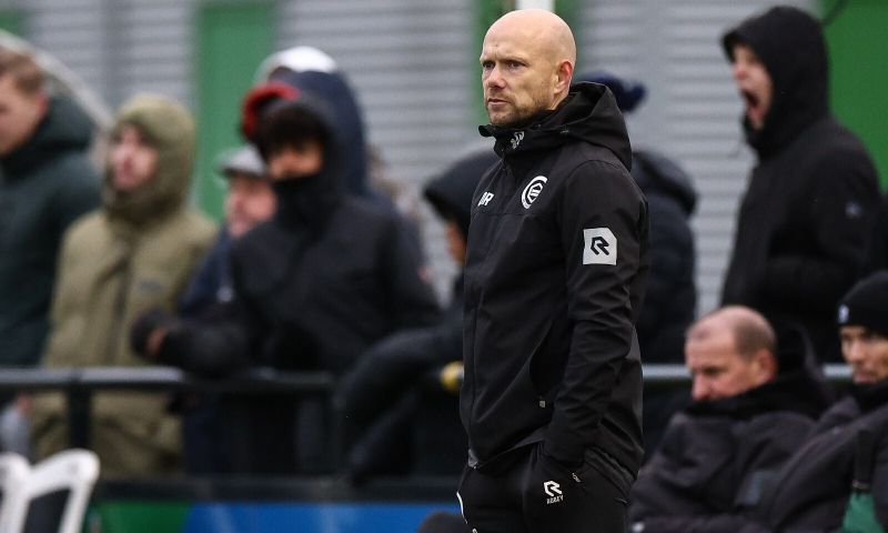 FC Groningen heeft Dennis van der Ree officieel aangesteld als nieuwe hoofdtrainer