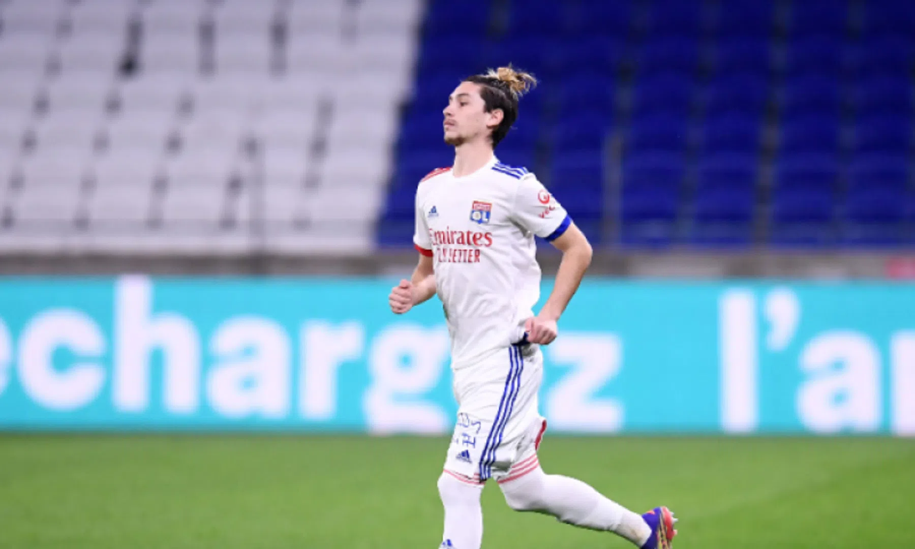 FC Volendam huurt Lyon-middenvelder