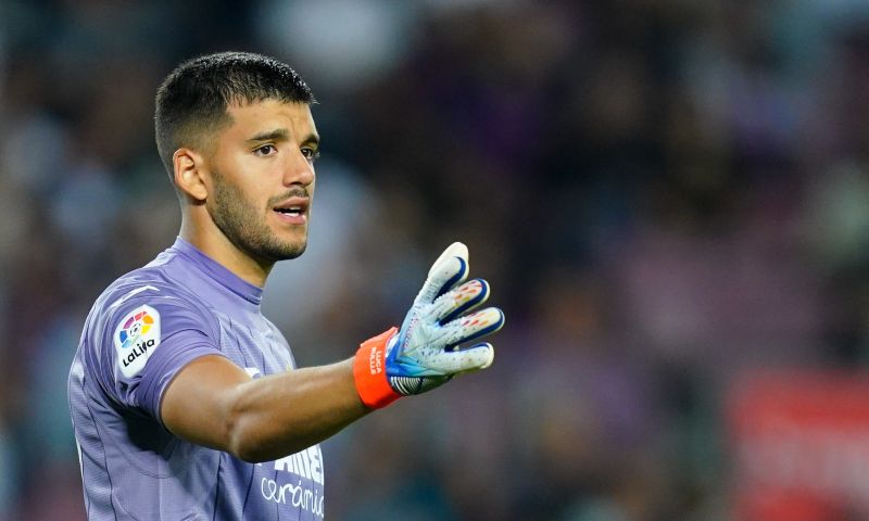 Ajax presenteert Geronimo Rulli als nieuwste aanwinst