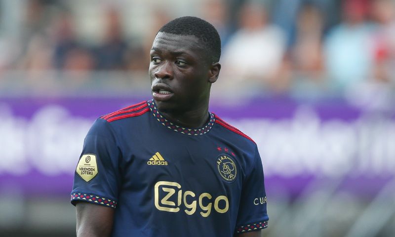Brobbey stelt doel qua doelpuntenaantal dit seizoen