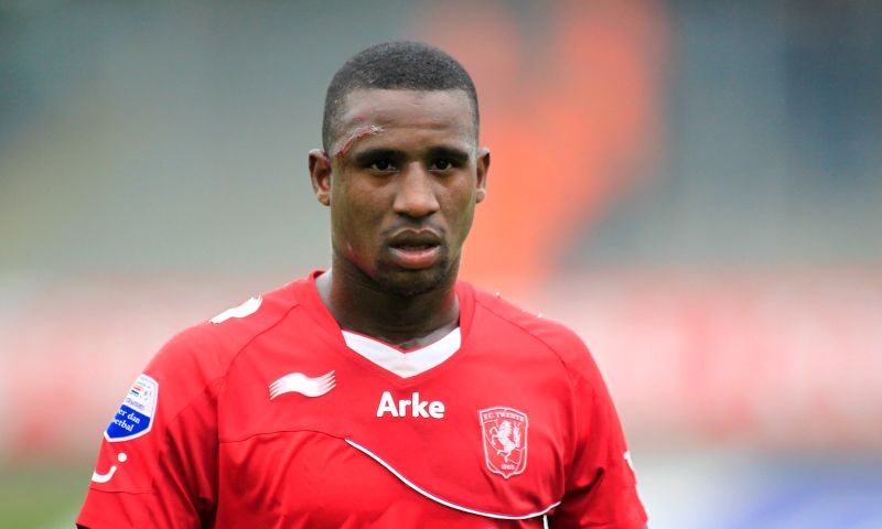 Douglas loopt stage bij Twente/Heracles Academie