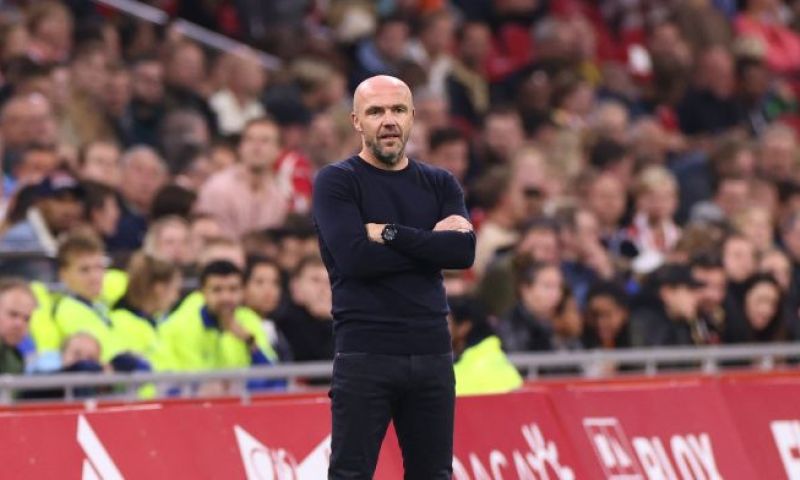 Alfred Schreuder reageert na afloop van de wedstrijd tussen Ajax en FC Twente