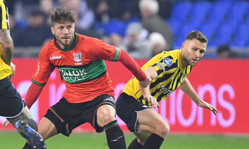 Vitesse en NEC delen de punten na beladen derby in de GelreDome