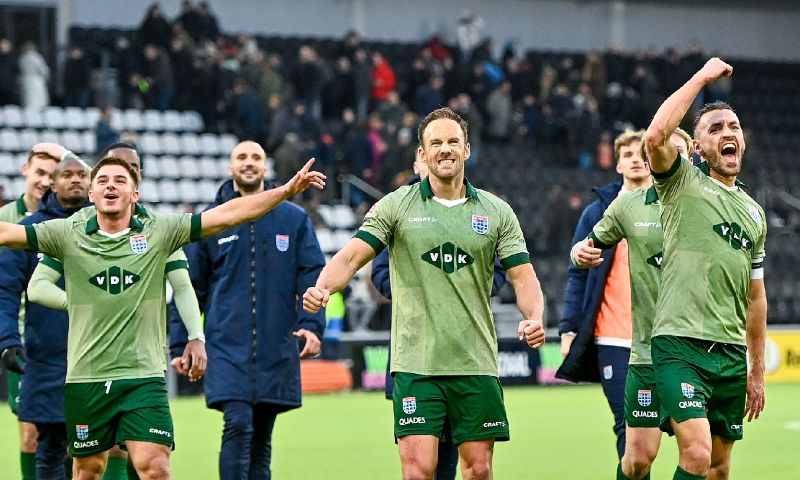 PEC wint de KKD-topper tegen Heracles met speels gemak