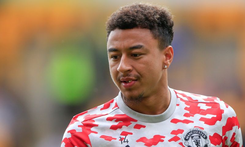 Lingard doet boekje open