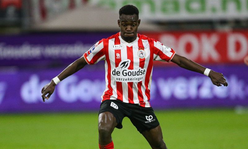 Sparta-uitblinker Kitolano: 'Goed dat de transfer naar Feyenoord afgeketst is'