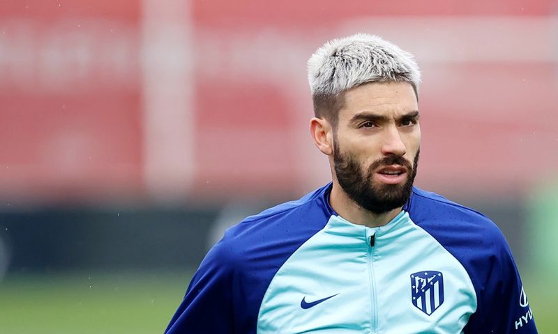 Barça bedingt koopoptie op Carrasco