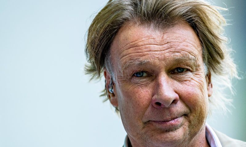 Hans Kraay Junior snapt niet dat Mauro Júnior maar twee duels schorsing krijgt