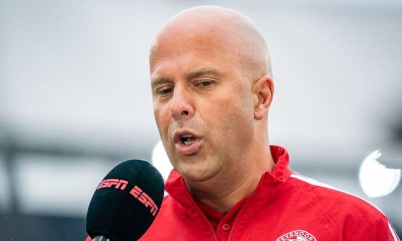 Arne Slot zag Feyenoord winnen van NEC