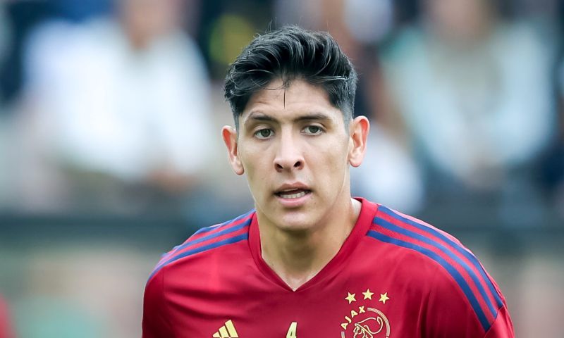 Álvarez tot leider gebombardeerd