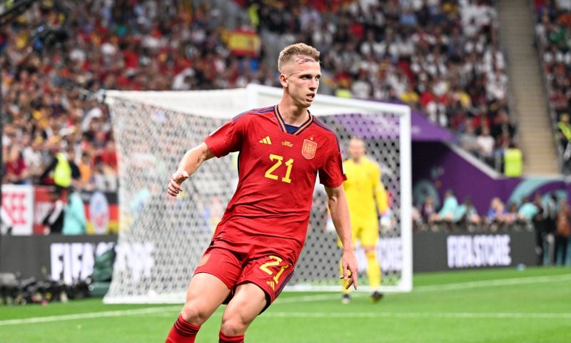 fc barcelona en united in de race voor olmo