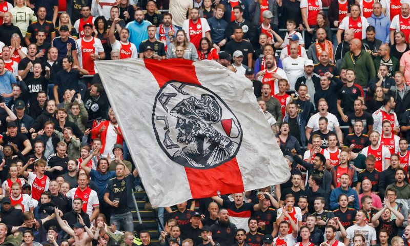 'Ajax dicht bij aantrekken Godts'