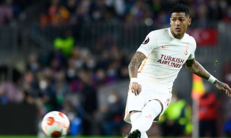 transfer van aanholt naar psv nog altijd niet rond