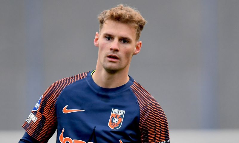 Vitesse verhuurt Baden Frederiksen