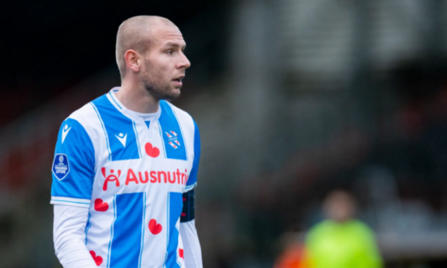 van beek laat van zich horen na ernstige blessure