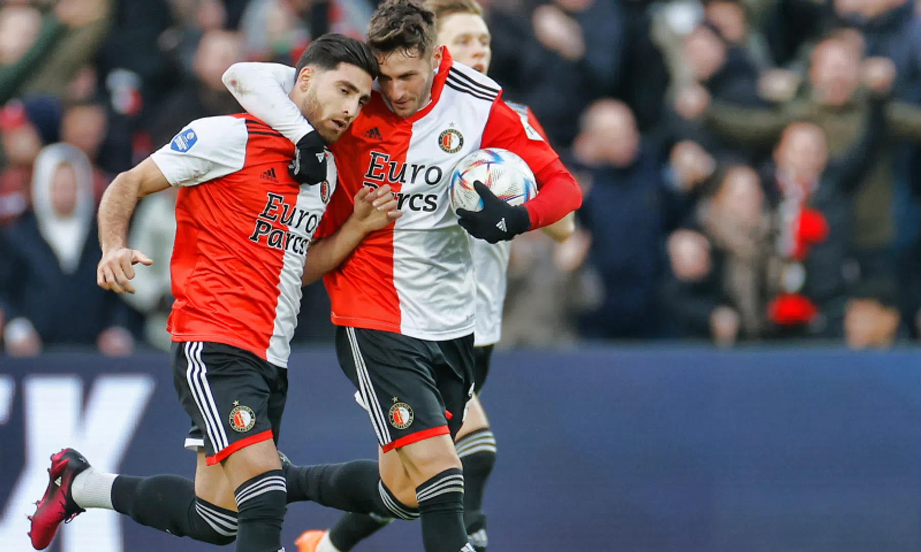 De ochtendkranten over Feyenoord, PSV en Ajax