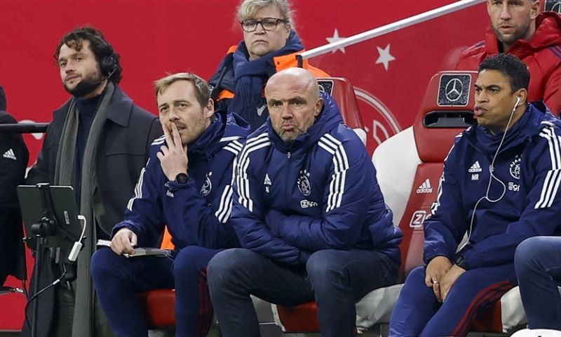 Ajax was al voor winterstop bezig met assistent: 'Dan zou hij sowieso sneuvelen'