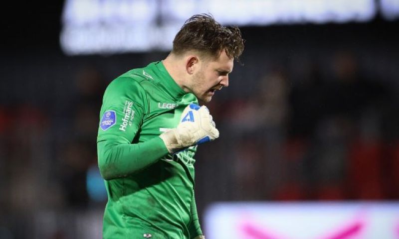 NEC-goalie Branderhorst zet zichzelf in de etalage