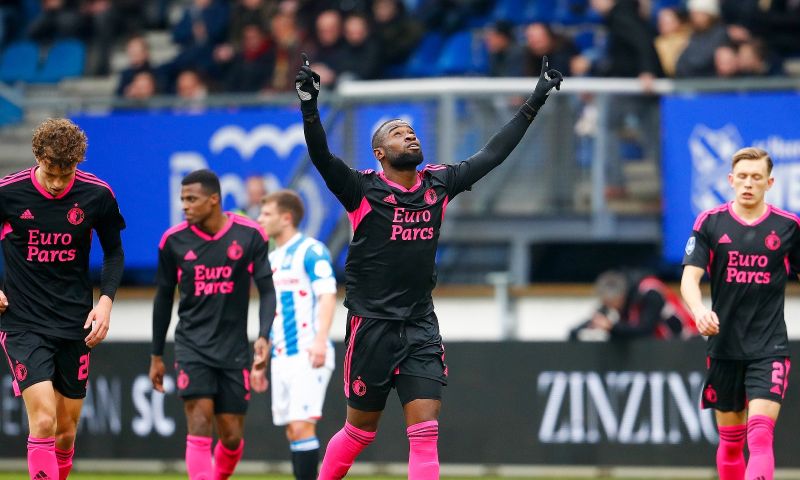 nederlandse pers wisselend in haar oordeel over prestatie van feyenoord