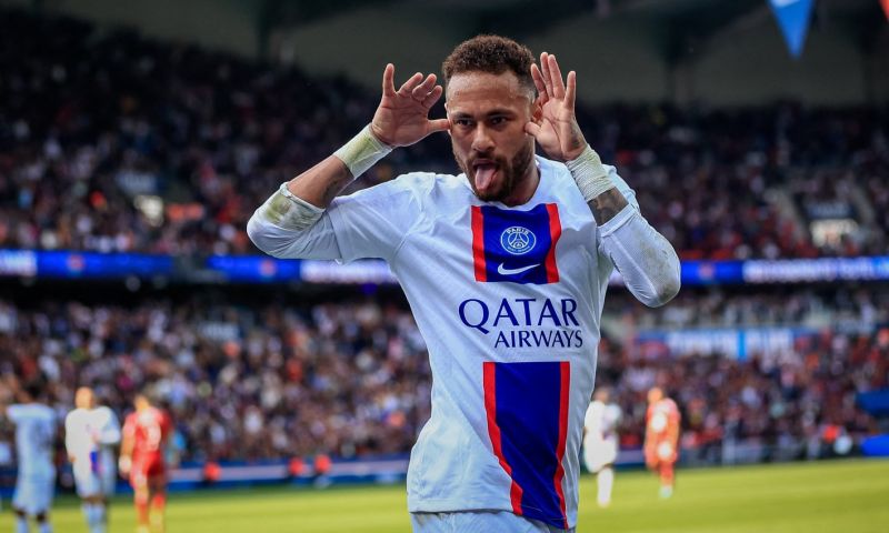 le parisien stelt dat neymar in de zomer mag vertrekken bij psg