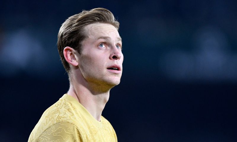 Teamgenoot looft Frenkie: 'Spelers als Gavi en Pedri kunnen naar hem opkijken'