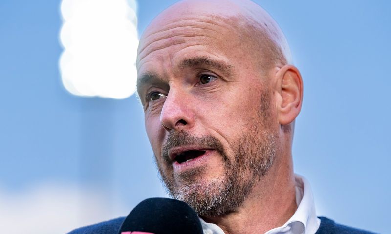 ten hag blikt vooruit op clash met fc barcelona