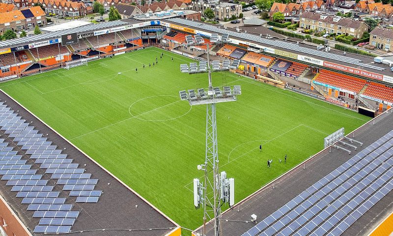 Volendam vernoemt stadion eenmalig