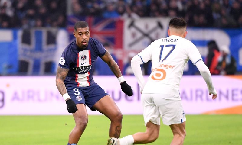 Kimpembe zakt in elkaar