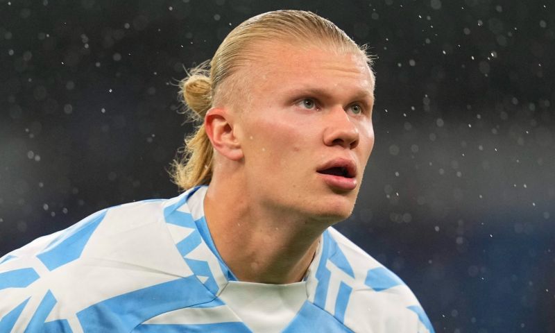 haaland gaat schoenencontract tekenen bij nike