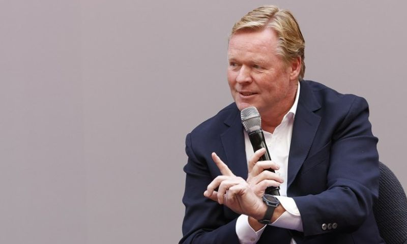 Koeman verbaasd na Oranje-boodschap De Jong: 'Heb begrip voor zijn uitleg'