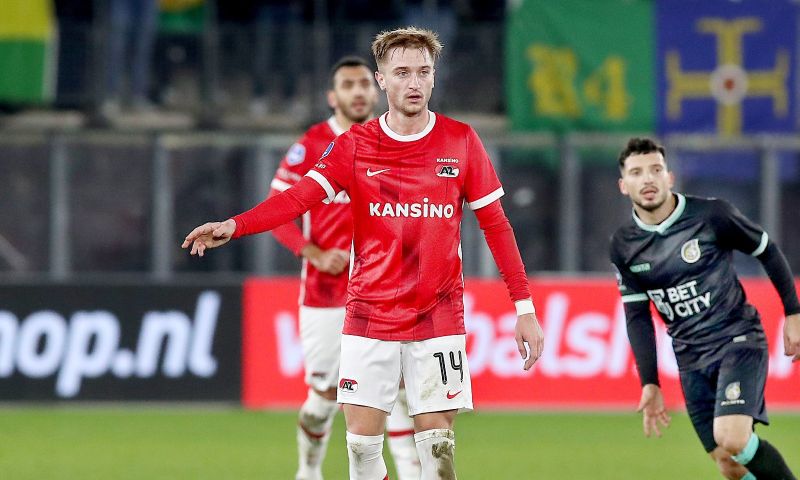 Djordje Mihailovic vervangt Jordy Clasie bij AZ tegen Vitesse in de Eredivisie