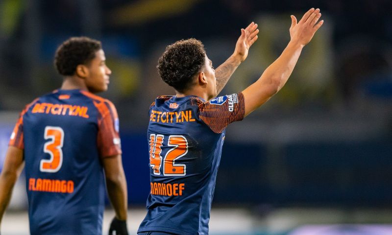 Million Manhoef en Ryan Flamingo zitten voor het eerst bij Jong Oranje