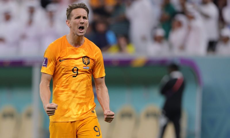 Pierre van Hooijdonk begrijpt niet de Luuk de Jong stopt bij Oranje