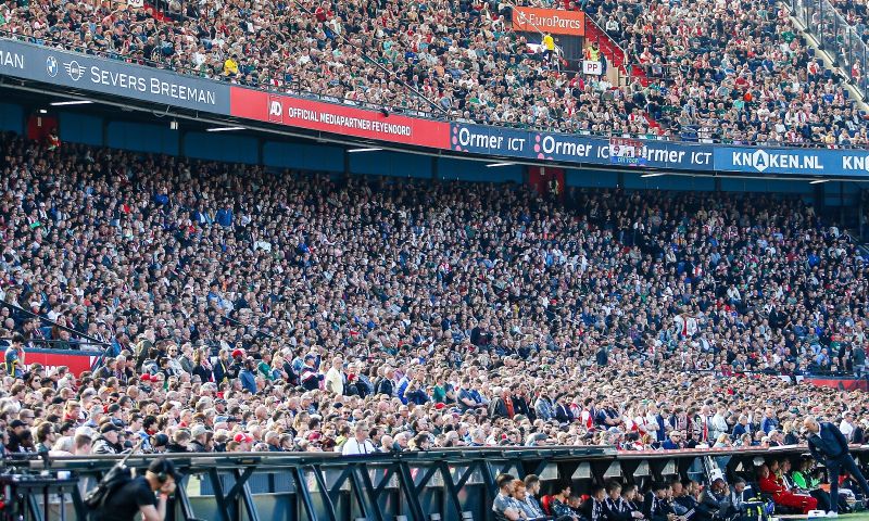 'Aboutaleb staat open voor gesprek rondom uitfans Klassieker'