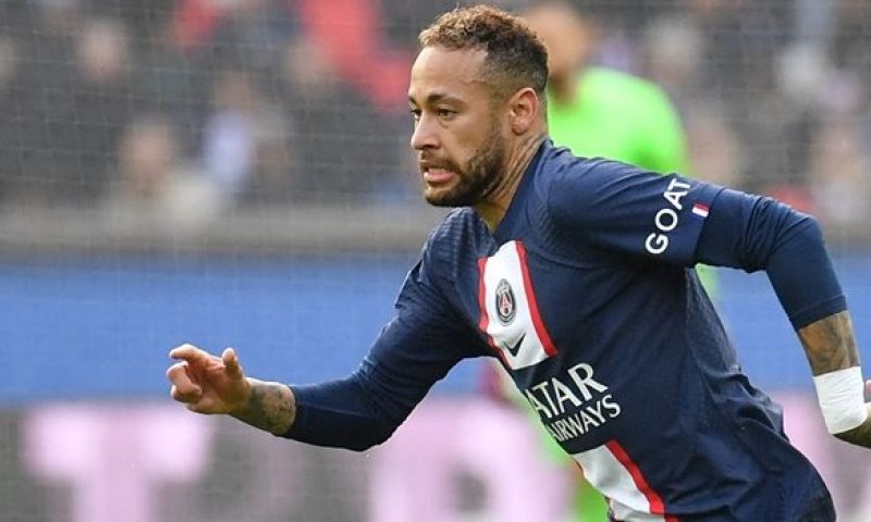 Neymar dit seizoen niet meer in actie bij PSG, Braziliaan moet geopereerd worden