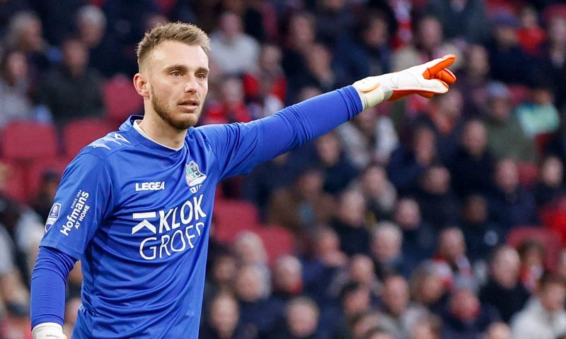 cillessen hoopt vurig op plek in selectie van het Nederlands elftal