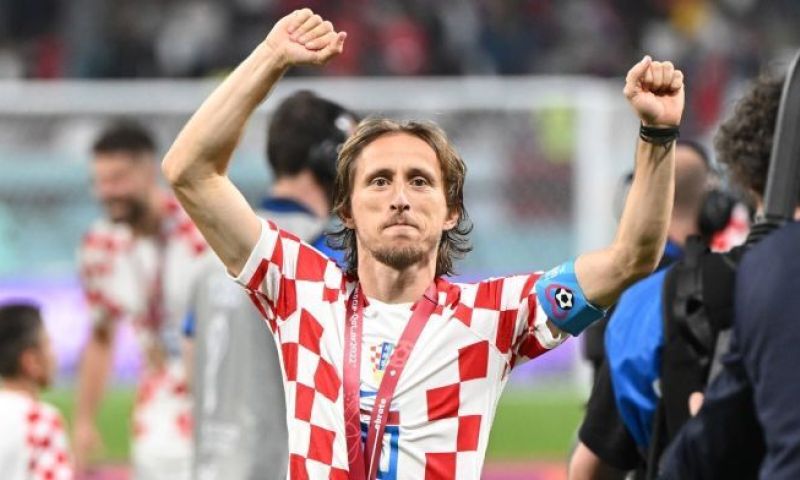 Luka Modric van Real Madrid gaat door als international van Kroatië