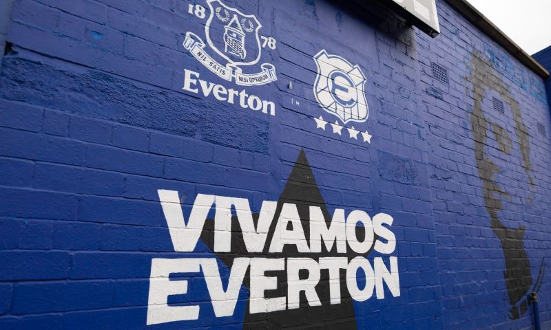 'Everton moet vrezen voor straf na breken regels'