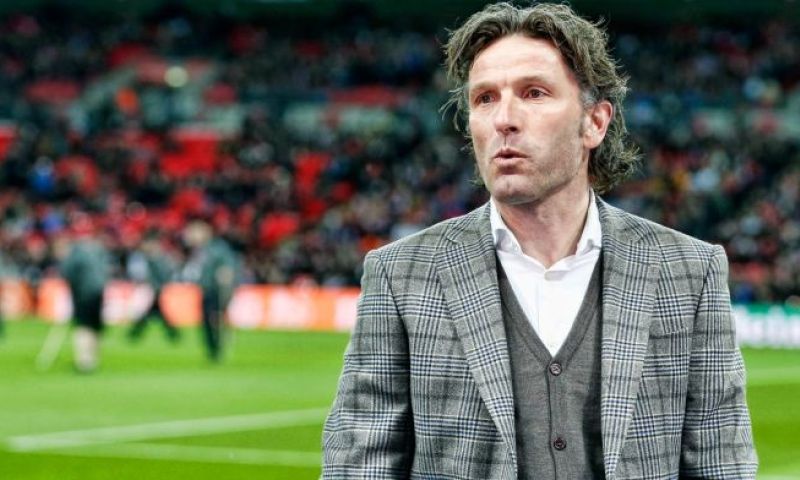 Ronald Waterreus is niet te spreken over Oranje en Ronald Koeman tegen Frankrijk