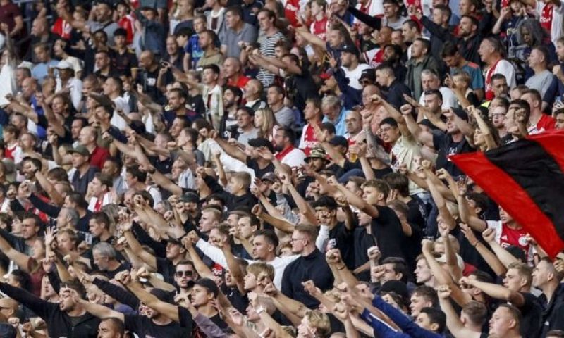 OM eist 40 maanden tegen Ajax-supporter Sohaib L. die vuurwerkbom gooide
