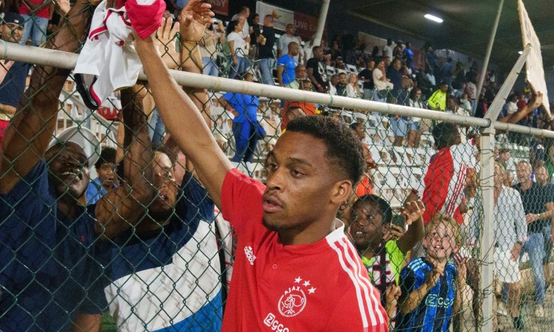 Ajax verlengt de zakelijke samenwerking met Curaçao als shirtsponsor