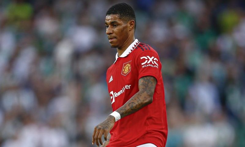 Rashford ontkent geruchten over eisen monstersalaris bij Man U: 'Complete onzin'